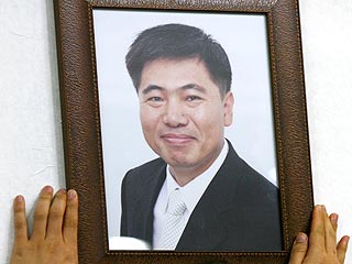 Талибы объявили новый срок ультиматума - убивать корейских заложников будут с утра понедельника Талибы объявили новый срок ультиматума - убивать корейских заложников будут с утра понедельника