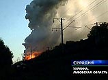 16 июля в результате аварии на перегоне Красное-Броды Львовской железной дороги из 58 вагонов поезда опрокинулись 15 цистерн с фосфором и шесть из них загорелись
