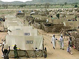 Организация Объединенных Наций называет ситуацию в Дарфуре самым серьезным гуманитарным кризисом современности, жертвами которого уже стали около 200 тысяч человек