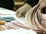 По данным на 1 июля, на территории России зарегистрировано немногим более 107 млн избирателей, говорится в сообщении пресс-службы ЦИК. Это на 318 тысяч больше, чем было на 1 января 2007 года