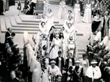 В Англии с молотка ушла фотография Елизаветы II, снятая первым в мире папарацци