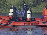Футбольный фанат из Уганды проспорил дом приятелю, заложившему жену Футбольный фанат из Уганды проспорил дом приятелю, заложившему жену