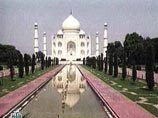Индия решила ограничить доступ туристов в знаменитый Тадж-Махал 