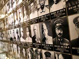 Премьер Японии отказался посещать храм Ясукуни, чтобы не портить отношения с Китаем и Кореями Премьер Японии отказался посещать храм Ясукуни, чтобы не портить отношения с Китаем и Кореями