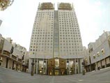 Активисты Евразийского союза молодежи провели возле Академии наук пикет в поддержку Бога Активисты Евразийского союза молодежи провели возле Академии наук пикет в поддержку Бога