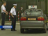 Во Франции полиция задержала мужчину, который на территории парижского развлекательного комплекса Диснейленд незаметно припудривал нижнее белье девочек порошком Во Франции полиция задержала мужчину, который на территории парижского развлекательного комплекса Диснейленд незаметно припудривал нижнее белье девочек порошком