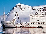 Британские туристы с пострадавшего от ледника в Арктике туристического судна вернутся на родину 11 августа