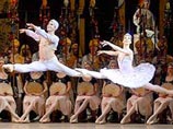 В спектаклях Большого балета на гастролях в Лондоне танцуют английские дети В спектаклях Большого балета на гастролях в Лондоне танцуют английские дети