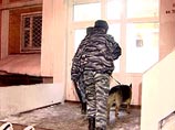 В первой беседе со следователями Вельчев признал, что Зимин пригласил его в свою квартиру в ночь на 26 февраля 2006 года, где они выпивали, а затем между ними произошла драка