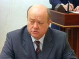 Шанс лично провести заседание правительства появился с 1 августа 2007 года, когда Михаил Фрадков ушел в отпуск. Однако 2 августа премьер прервал отпуск, и лично приехал на обсуждение проблем Дальнего Востока и Забайкалье в Белый дом Шанс лично провести заседание правительства появился с 1 августа 2007 года, когда Михаил Фрадков ушел в отпуск. Однако 2 августа премьер прервал отпуск, и лично приехал на обсуждение проблем Дальнего Востока и Забайкалье в Белый дом