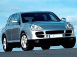 Московская милиция распространила фоторобот преступника, который накануне вечером угнал автомобиль Porsche Cayenne вместе с пассажиркой
