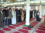 Группа мусульманских деятелей поддержала академиков, обвинивших Русскую церковь в "клерикализации" страны Группа мусульманских деятелей поддержала академиков, обвинивших Русскую церковь в "клерикализации" страны