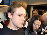 British Airways проигнорировала слушания по иску "хулигана" Павла Буре British Airways проигнорировала слушания по иску "хулигана" Павла Буре