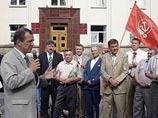 Губернатор Карелии пообещал распрощаться с советской эпохой и открыл памятник главе обкома КПСС Губернатор Карелии пообещал распрощаться с советской эпохой и открыл памятник главе обкома КПСС