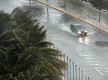 Ураган "Дин" достиг побережья Мексики 