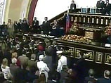 Уго Чавес, заботясь о метаболизме венесуэльцев, хочет перевести все часы на 30 минут вперед
Уго Чавес, заботясь о метаболизме венесуэльцев, хочет перевести все часы на 30 минут вперед