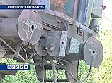 Согласно нормативным документам, скорость движения поездов в этом случае должна быть ограничена до 25 км в час, однако, такое ограничение введено не было Согласно нормативным документам, скорость движения поездов в этом случае должна быть ограничена до 25 км в час, однако, такое ограничение введено не было
