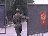 Контрактник с автоматом бежал из части в Ленинградской области Контрактник с автоматом бежал из части в Ленинградской области