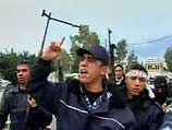 Журналисты освещали демонстрацию, организованную сторонниками "Фатха", в которой приняли участие несколько сотен человек