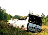 На трассе "Москва-Дон" в трех километрах от Воронежа перевернулся автобус с детьми, в результате чего погибли два человека, в том числе один ребенок
