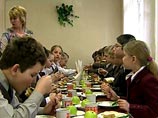 Эксперимент по школьному питанию, начавшийся в ряде регионов РФ, могут применить ко всем российским школам