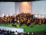 Исполнительницы Оснабрюкского симфонического оркестра будут два дня исполнять европейскую классику в мусульманских платках