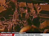 Кроме того, просят откликнуться тех, кто ехал на следующий день, 14 августа, в четвертом (считая с головы состава) вагоне пригородного электропоезда сообщением "Малая Вишера – Санкт-Петербург" отправлением из Малой Вишеры в 5:15 Кроме того, просят откликнуться тех, кто ехал на следующий день, 14 августа, в четвертом (считая с головы состава) вагоне пригородного электропоезда сообщением "Малая Вишера – Санкт-Петербург" отправлением из Малой Вишеры в 5:15