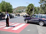 В итальянской провинции Калабрия арестованы 40 мафиози. По данным полиции, они причастны к недавнему расстрелу в немецком Дуйсбурге, когда погибли 6 человек В итальянской провинции Калабрия арестованы 40 мафиози. По данным полиции, они причастны к недавнему расстрелу в немецком Дуйсбурге, когда погибли 6 человек