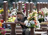 В Северной Осетии продолжается траур по жертвам бесланской трагедии