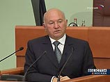 Лужков запретил проводить в Москве митинги вблизи памятников Лужков запретил проводить в Москве митинги вблизи памятников