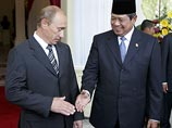 Путин остался доволен переговорами с индонезийским коллегой и пригласил его в гости Путин остался доволен переговорами с индонезийским коллегой и пригласил его в гости