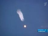 По данным МЧС Казахстана, в четверг в 40 км юго-западнее города Джезказган была обнаружена воронка диаметром 45 м и глубиной 20 м, а также пять фрагментов ракеты-носителя, размерами от полуметра и больше