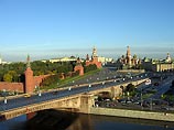 Сами москвичи в большинстве тоже считают столицу просто большим мегаполисом. Такого мнения придерживаются 54% опрошенных. 43% москвичей считают город воплощением всего лучшего, что есть в стране, а 4% - затруднились с ответом Сами москвичи в большинстве тоже считают столицу просто большим мегаполисом. Такого мнения придерживаются 54% опрошенных. 43% москвичей считают город воплощением всего лучшего, что есть в стране, а 4% - затруднились с ответом