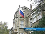 Как утверждает издание, в Лондоне в российских посольстве, консульстве и торгпредстве аккредитованы 62 россиянина, и примерно 30 из них ведут разведдеятельность