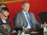 Путин пообещал премьеру Японии продолжить поиск возможностей для заключения мирного договора Путин пообещал премьеру Японии продолжить поиск возможностей для заключения мирного договора