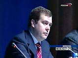 Медведев советует всем россиянам прочитать мемуары Шредера, изданные на русском