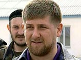 Рамзан Кадыров недоволен внешним видом чеченских чиновниц. Видны спина и живот: "Никогда такого не было"