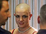 Бритни Спирс шокировала зрителей, блестяще воплотив на сцене образ зомби в ужасном бикини, однако скандально известная певица, к удивлению многих, не была признана самой отвратительно одетой звездой в мире Бритни Спирс шокировала зрителей, блестяще воплотив на сцене образ зомби в ужасном бикини, однако скандально известная певица, к удивлению многих, не была признана самой отвратительно одетой звездой в мире