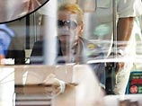 Александр Абдулов возвращается в Москву: израильские врачи больше ничем не могут ему помочь Александр Абдулов возвращается в Москву: израильские врачи больше ничем не могут ему помочь