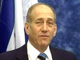 Израильская полиция проведет в понедельник допрос премьер-министра Эхуда Ольмерта в связи с делом о продаже банка Leumi