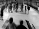 Хулиган сбросил с платформы метро на пути троих жителей Вены
Хулиган сбросил с платформы метро на пути троих жителей Вены