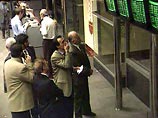 Цена на нефть снова пошла вверх: баррель стоит больше 81 доллара Цена на нефть снова пошла вверх: баррель стоит больше 81 доллара