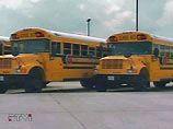 В США два ученика принудили мальчика к оральному сексу в школьном автобусе 