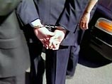 Задержаны двое сотрудников московских банков, в которых накануне прошли обыски Задержаны двое сотрудников московских банков, в которых накануне прошли обыски