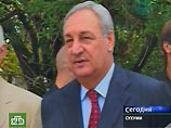 Перед экстренным заседанием Совета безопасности непризнанной республики Багапш заявил, что руководство Абхазии примет экстренные меры в ответ на "агрессию Грузии".   