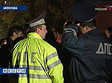 В Москве водитель Mersedec застрелил одного дорожного рабочего и ранил другого В Москве водитель Mersedec застрелил одного дорожного рабочего и ранил другого