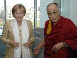 Ангела Меркель пообещала Далай-ламе поддержку в его усилиях по сохранению религиозной и культурной самобытности Тибета
