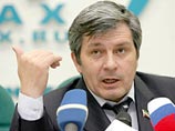 Чеченские парламентарии подают в суд на Каспарова, назвавшего Рамзана Кадырова "бандитом" Чеченские парламентарии подают в суд на Каспарова, назвавшего Рамзана Кадырова "бандитом"