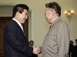 Руководитель КНДР Ким Чен Ир в среду предложил президенту Южной Кореи Но Му Хену продлить визит и остаться в Пхеньяне до пятницы. 