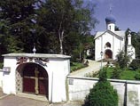 Патриарх отслужил панихиду на кладбище в Сент-Женевьев-де-Буа